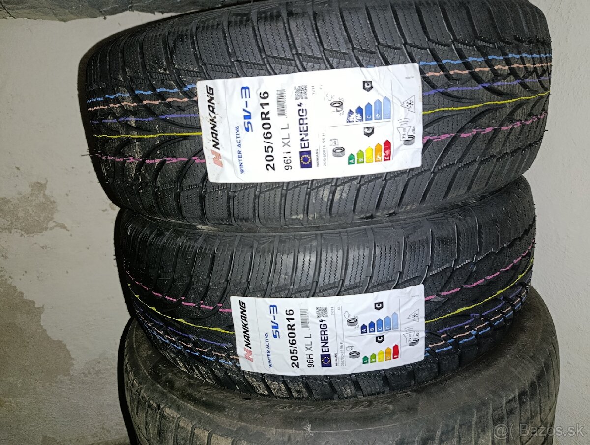 205/60 R 16 zimné pneumatiky 2 kusy
