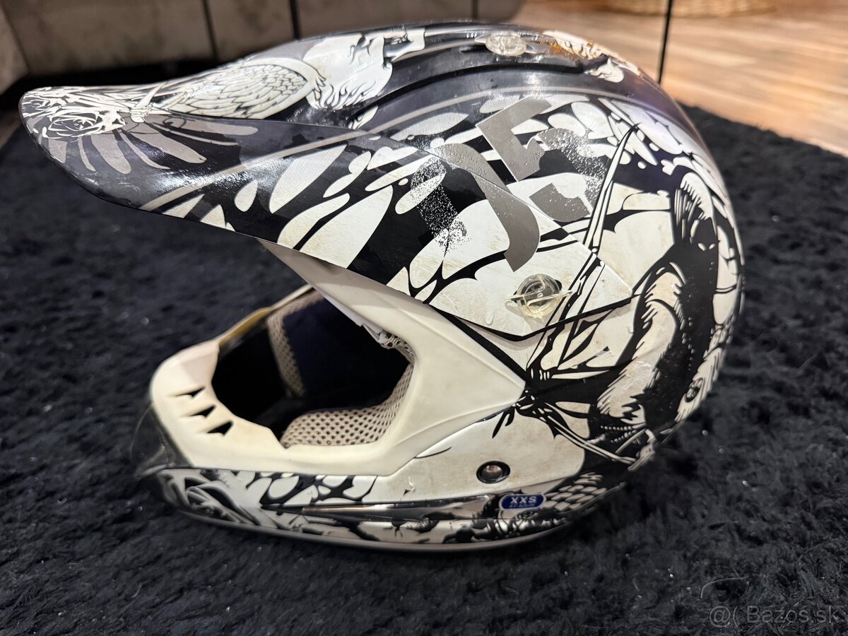 Detská motokrosová prilba