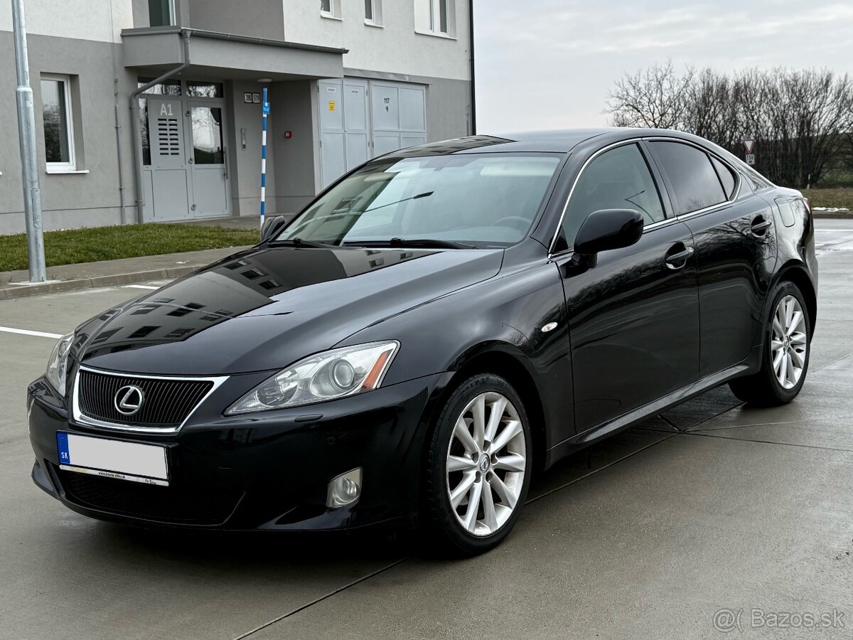 Lexus IS220d NAVI / Keyless / Xenon