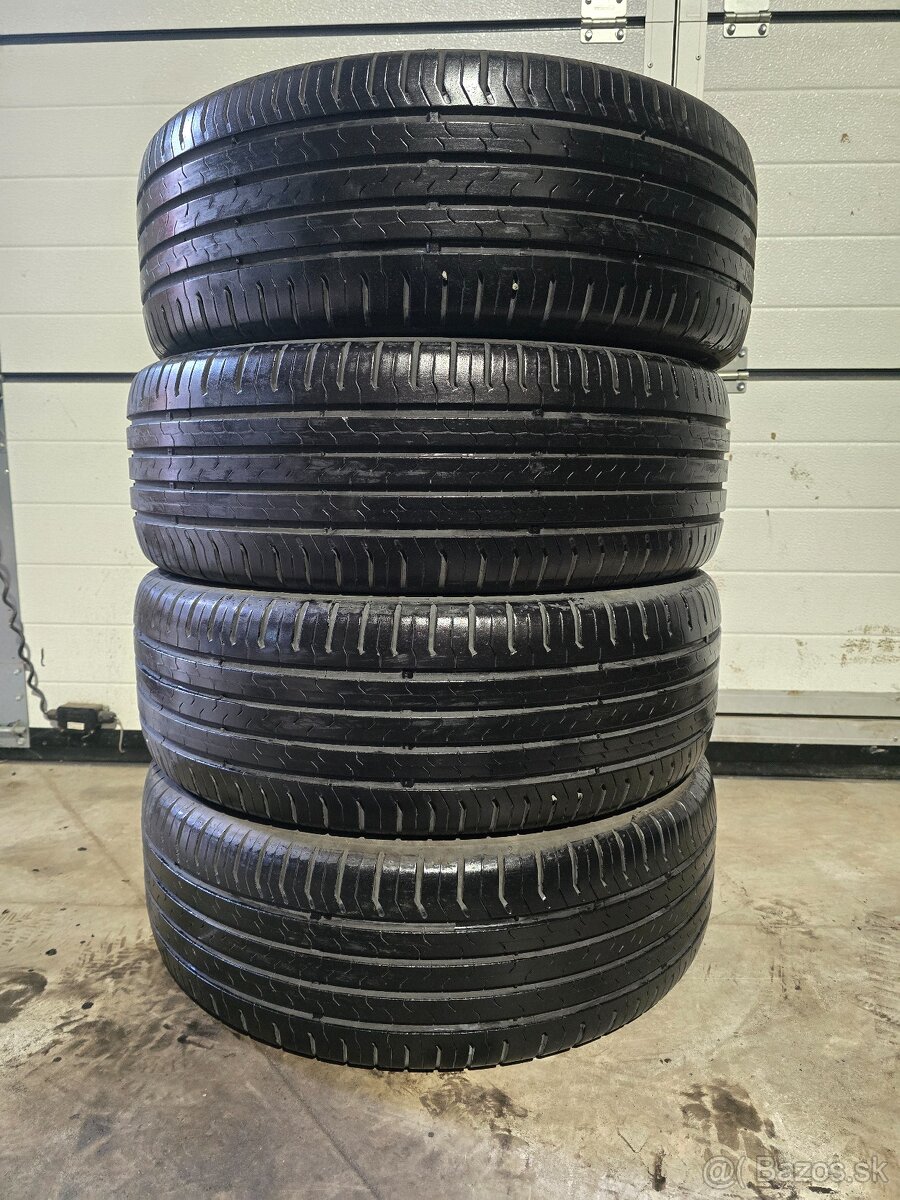Letné Pneu Continental EcoContact5 215/55 R17