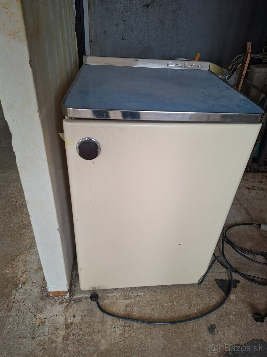 Predám chladničku
