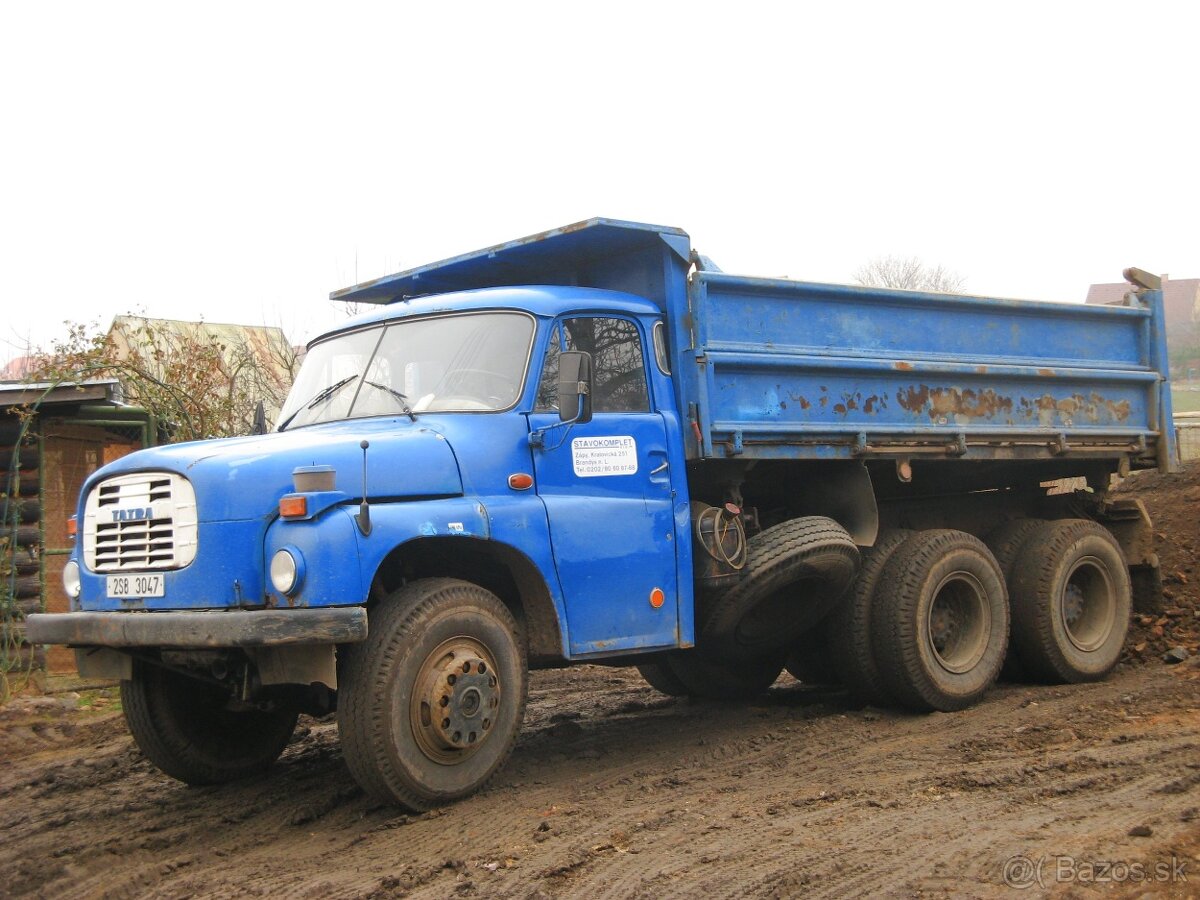 Tatra 148 138