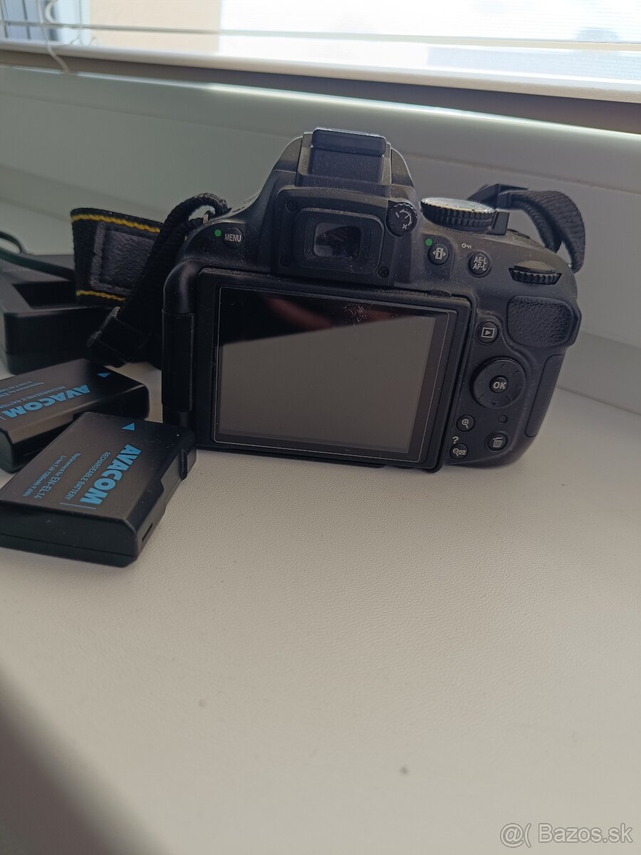 Nikon 5200