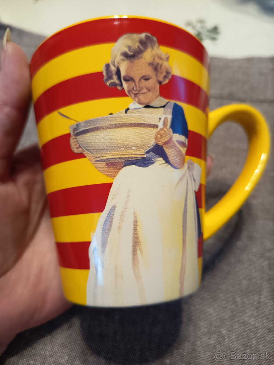 Retro hrnček Maggi - porcelán