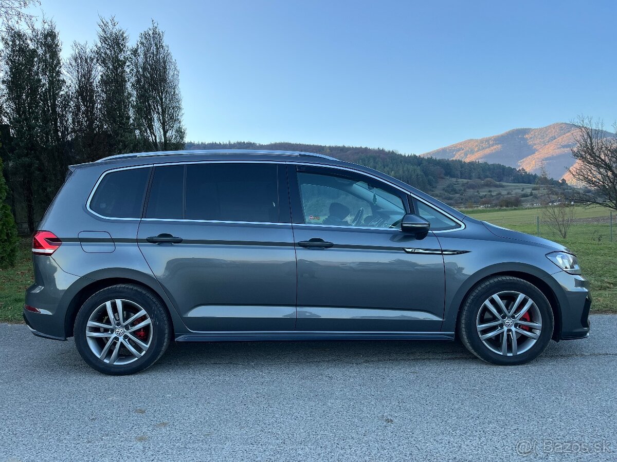 VW Touran 7 miestny, R-line REZERVOVANE