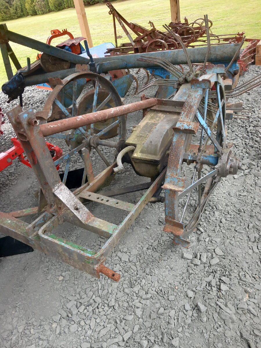 Vyoravač
