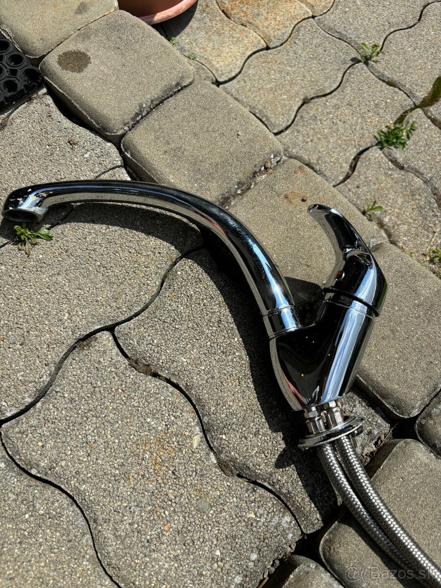 vodovodna bateria