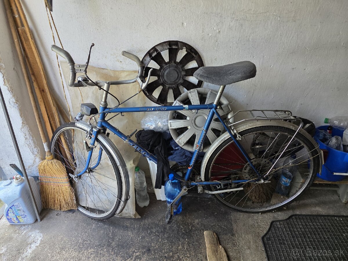 Retro bicykel eska de luxe