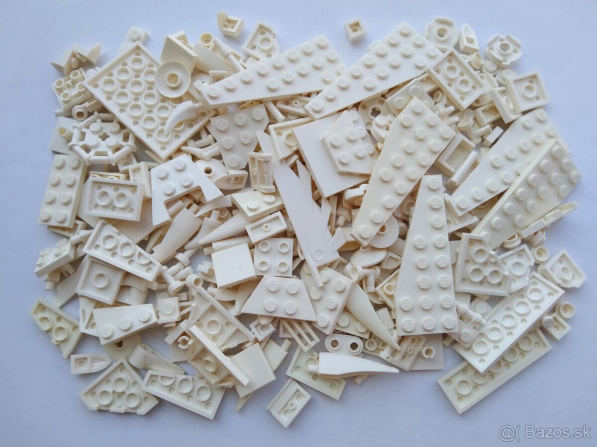 W1 Lego® Originál Diely, biele 270ks (veľmi dobrý stav)