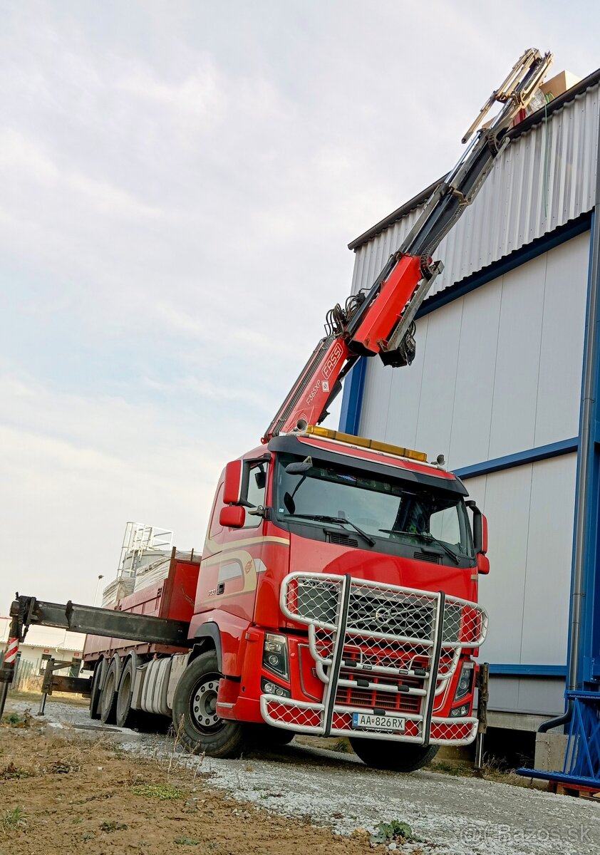 Volvo Fh16 700HP s hydraulickou rukou Fassi 365XP 8x4