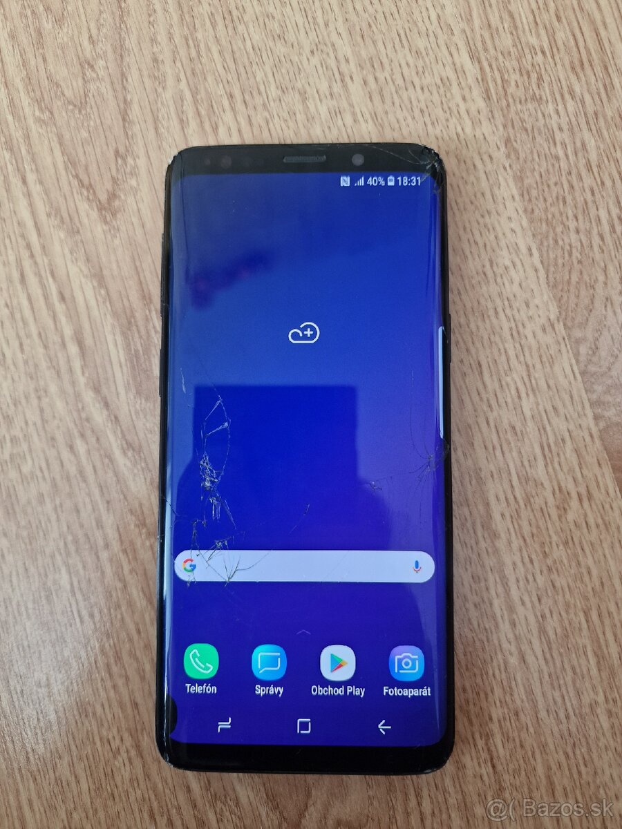 Samsung S9 s poškodeným displejom