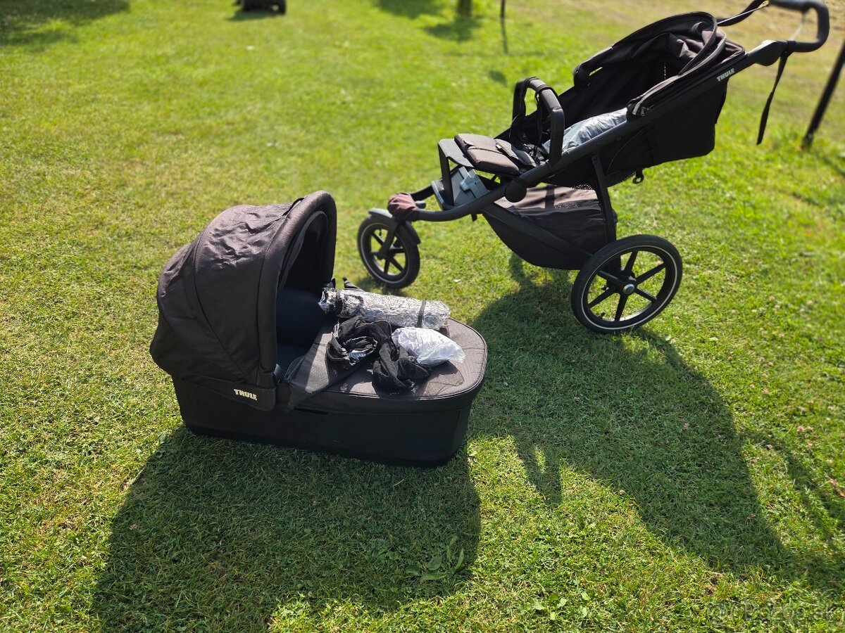 Thule Urban Glide 2 + vanička