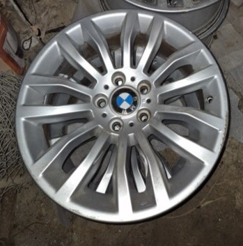 BMW Originál Style 321 18" ET30 8J