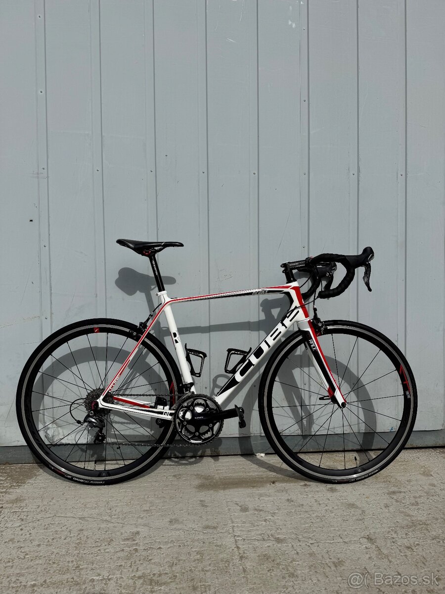 Cestný bicykel CUBE Agree GTC Race Compact 2013 Bike