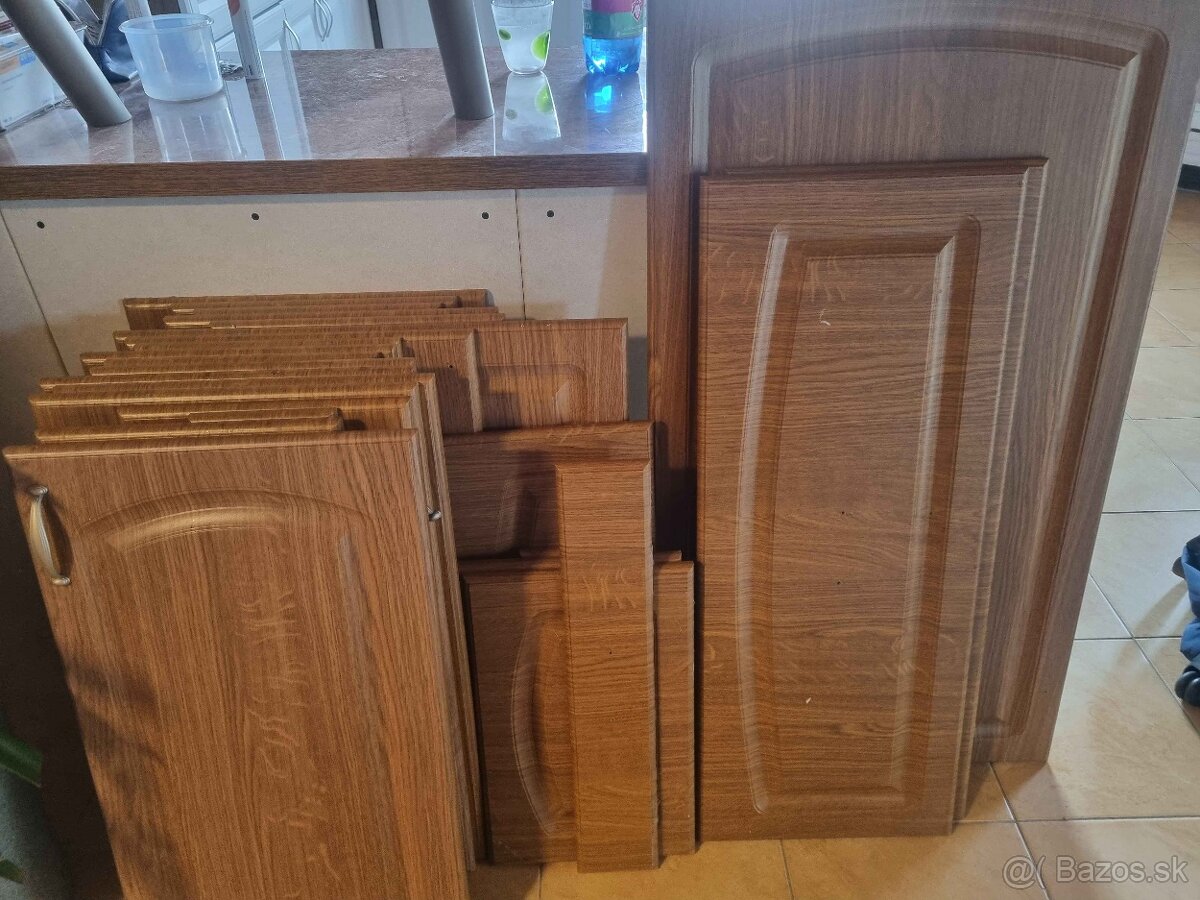 Dvierka na kuchynsku linku