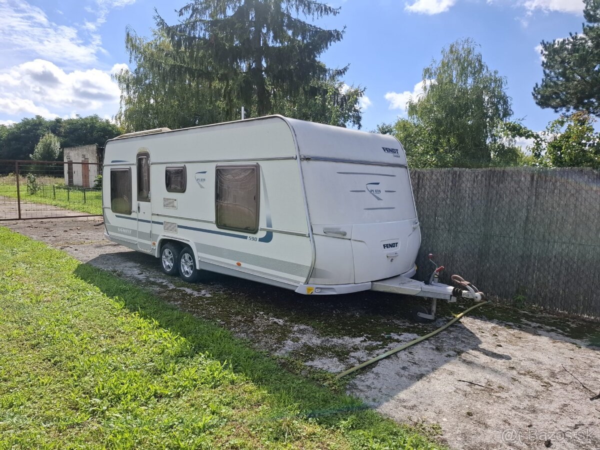 Karavan Fendt 590 TFD