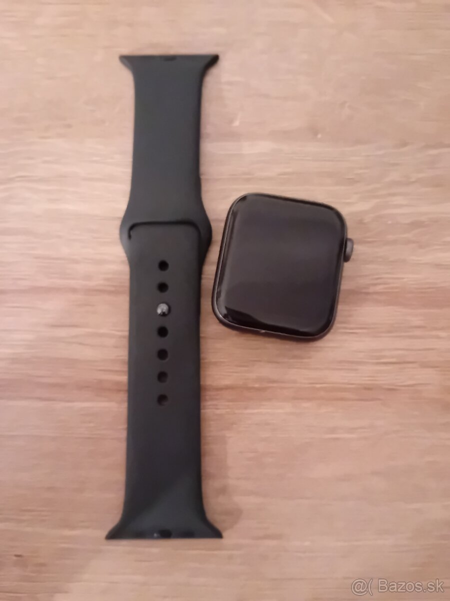 Apple watch 4