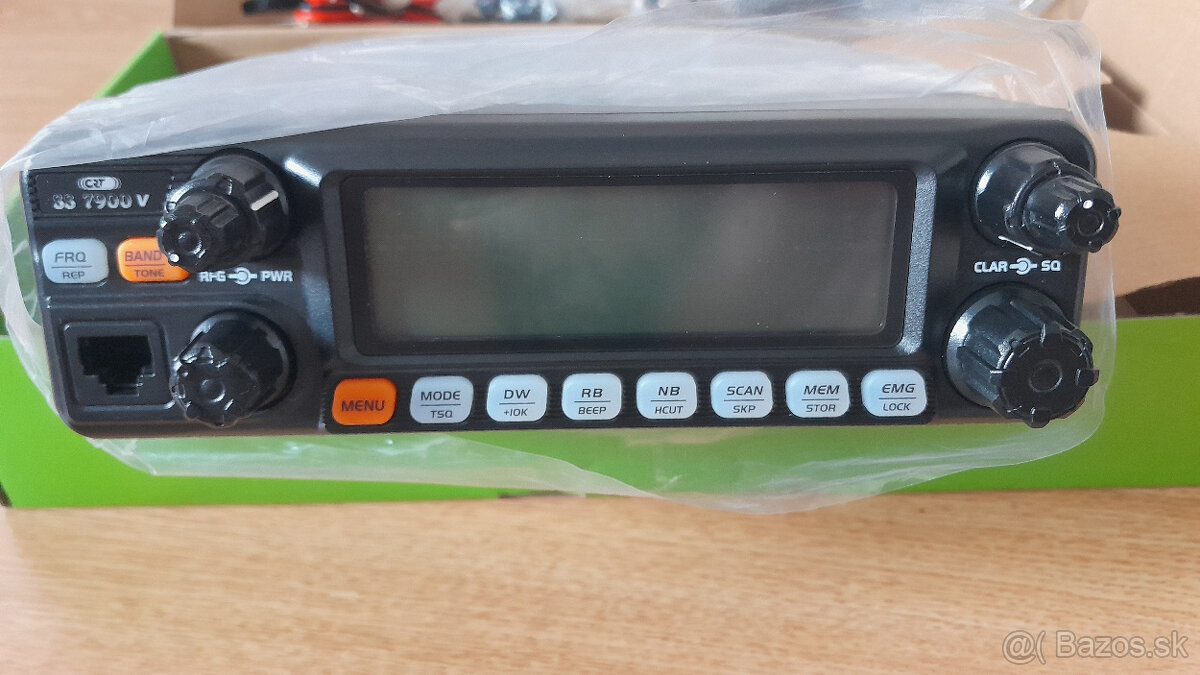 Predám CB vysielačku CRT SS 7900V.