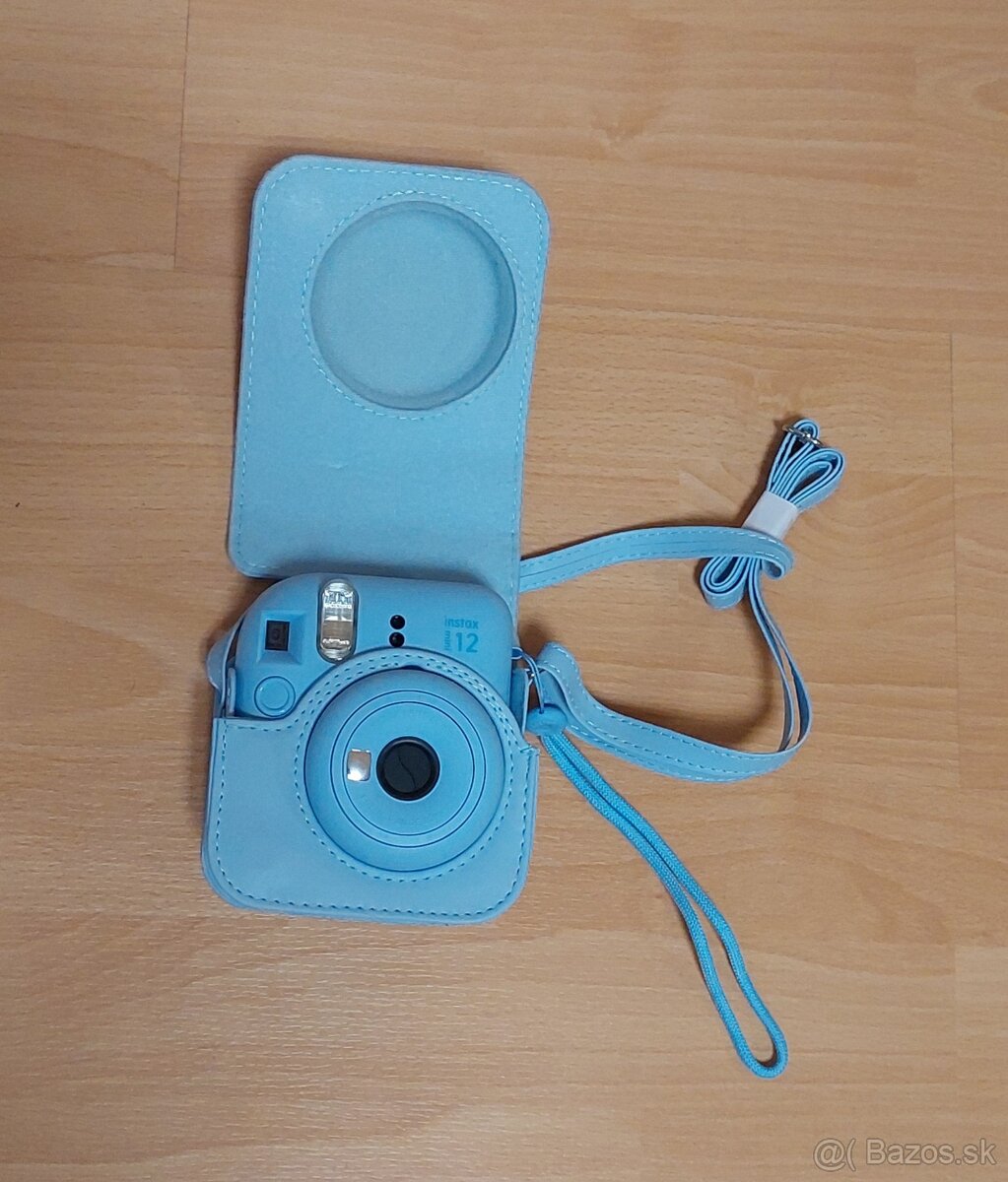 Fujifilm instax mini camera