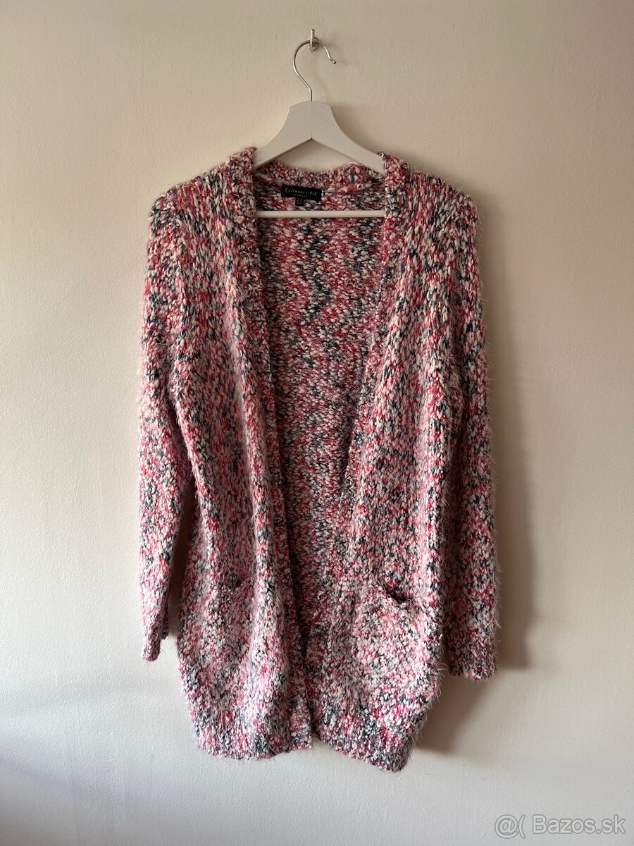 Príjemný elegantný dámsky sveter - veľ. L - TOP STAV