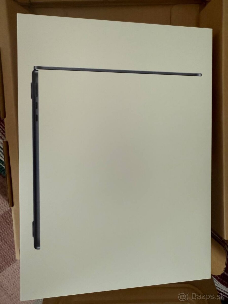 Predám nový MacBook (M4, 16 GB RAM / 256 GB SSD)