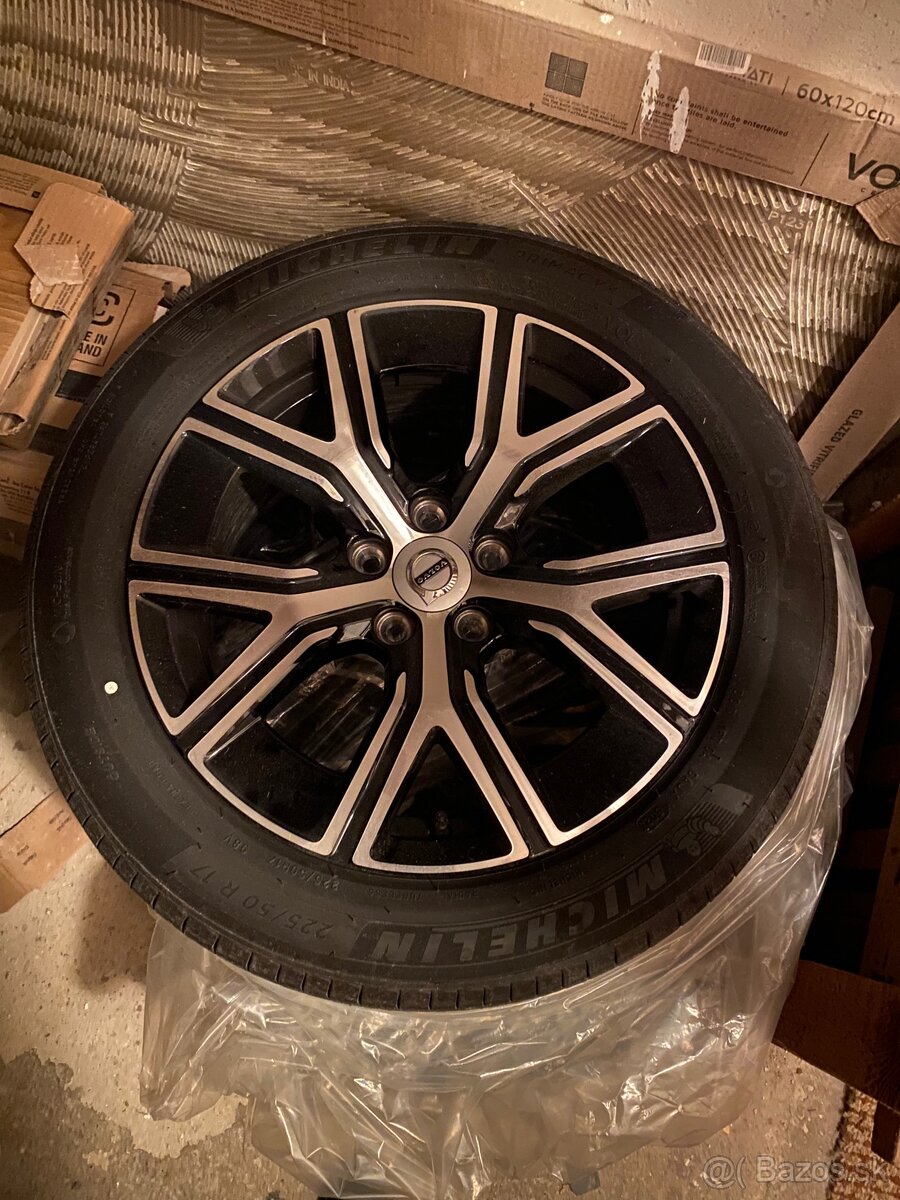 Letná sada 4x 225/50 R17 s elektrónmi