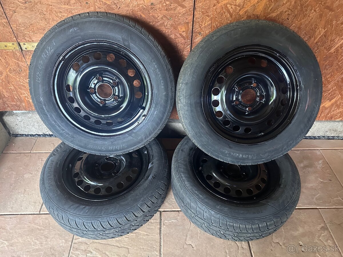 Predám plechové disky s pneu 195/65 R15 – 5x112