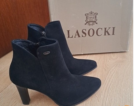 Kožené čierne dámske kotníčky LASOCKI veľkosť 37