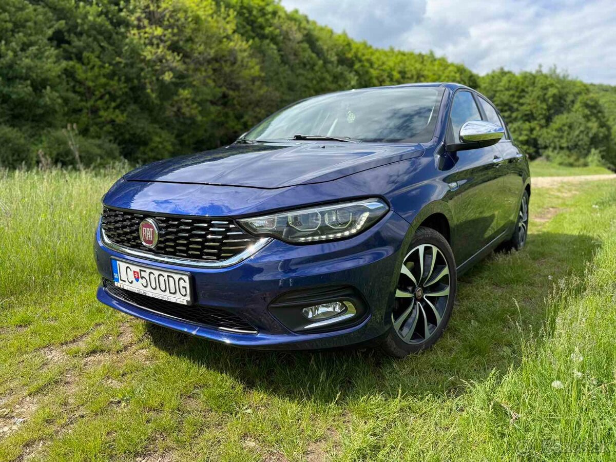 Fiat Tipo 1.4 mirror