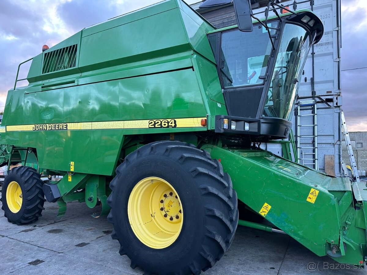 John Deere 2264 rok vyroby 1998