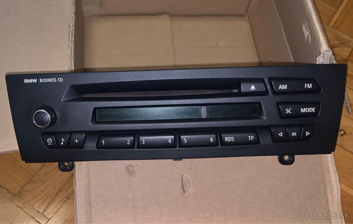 BMW E90 radio