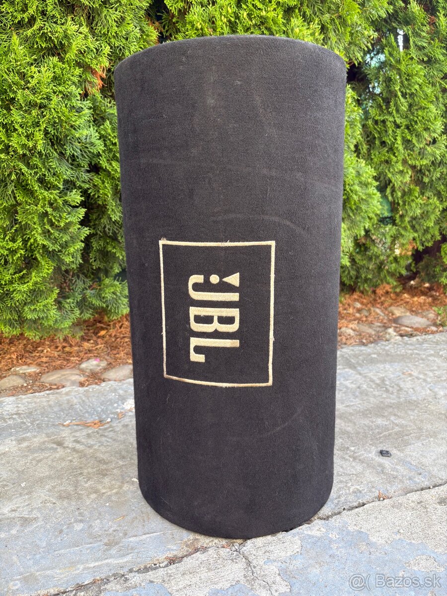 Subwoofer JBL CS1204T