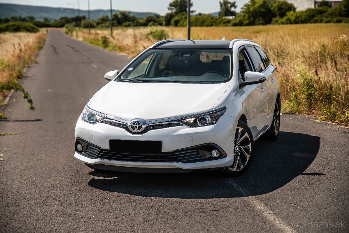 Toyota Auris Touring Sports 1.2 Turbo Executive