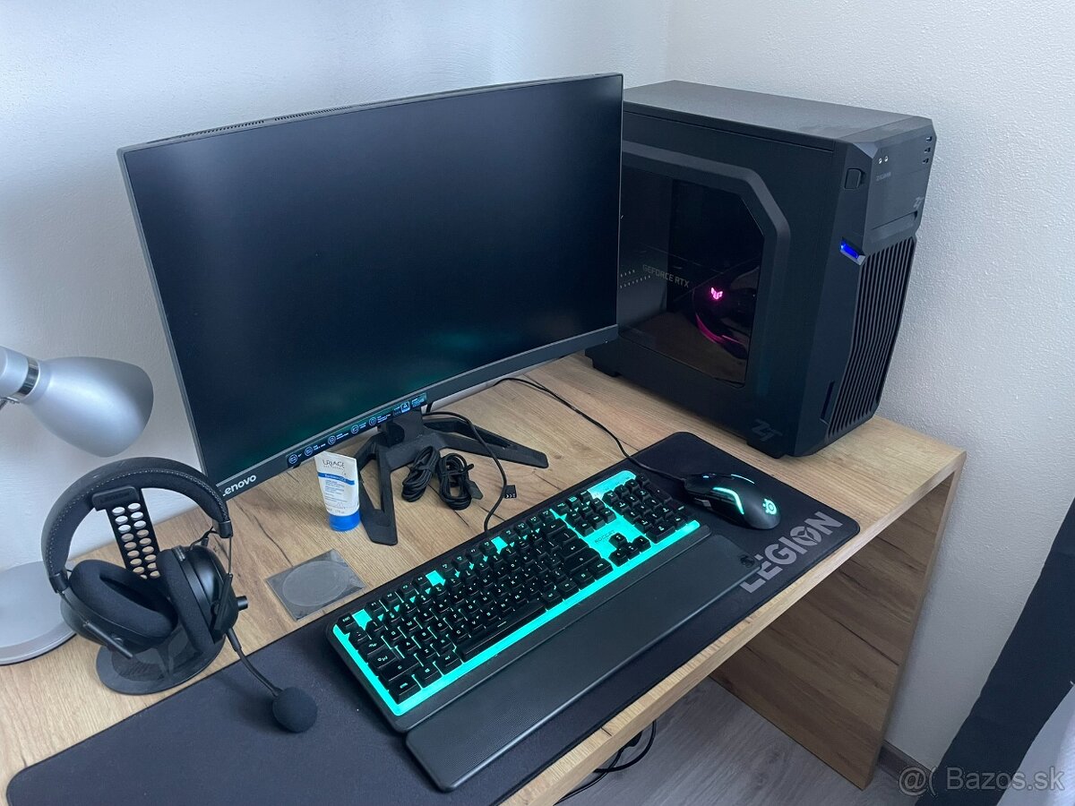 Predám PC a Monitor
