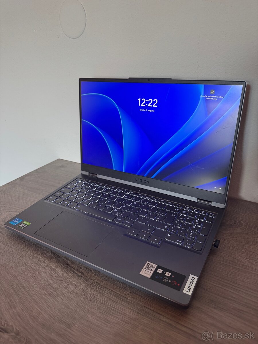 Lenovo Legion 5 1 – RTX 3060, 165 Hz, i5, 16 GB RAM