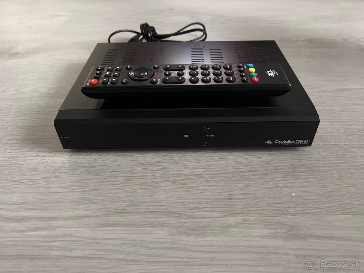 HD satelitný prijímač: Cryptobox 750 HD