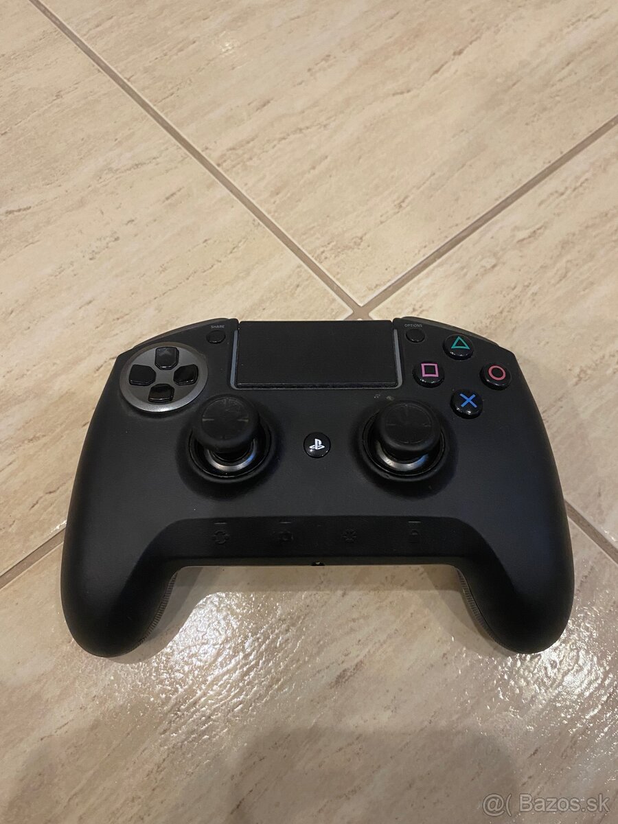 Ovládač Razer Raiju Ultimate