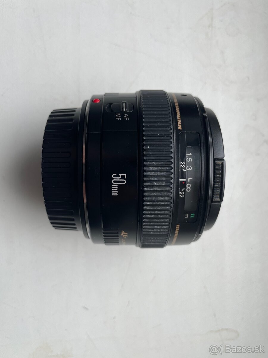 Canon EF 50mm f/1.4 USM