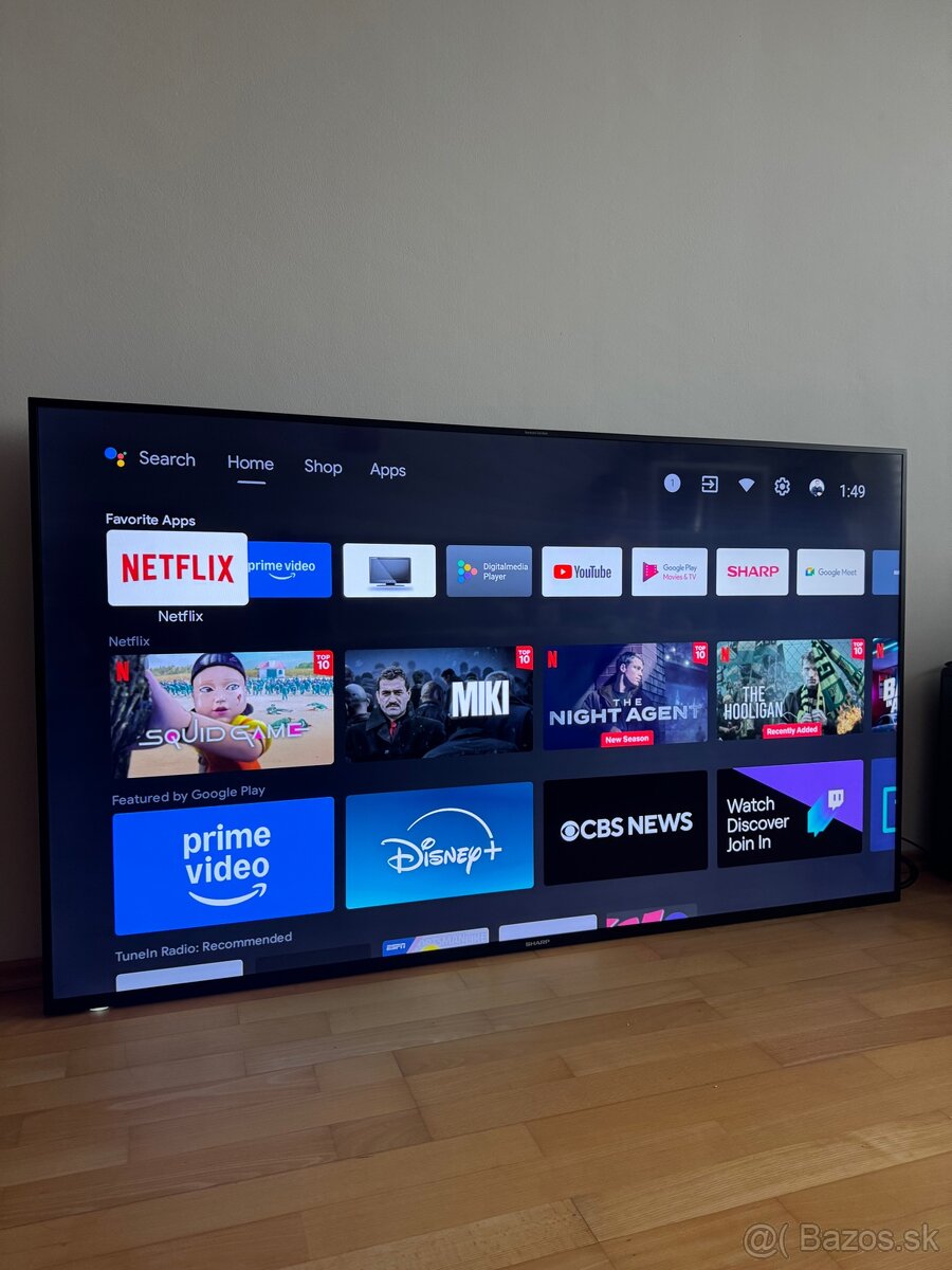 Televisor. 70" Sharp 70CL5EA