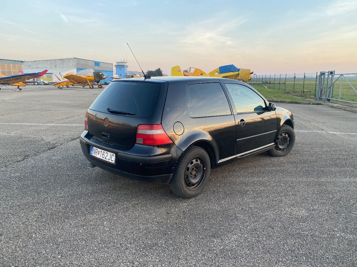 Golf 4