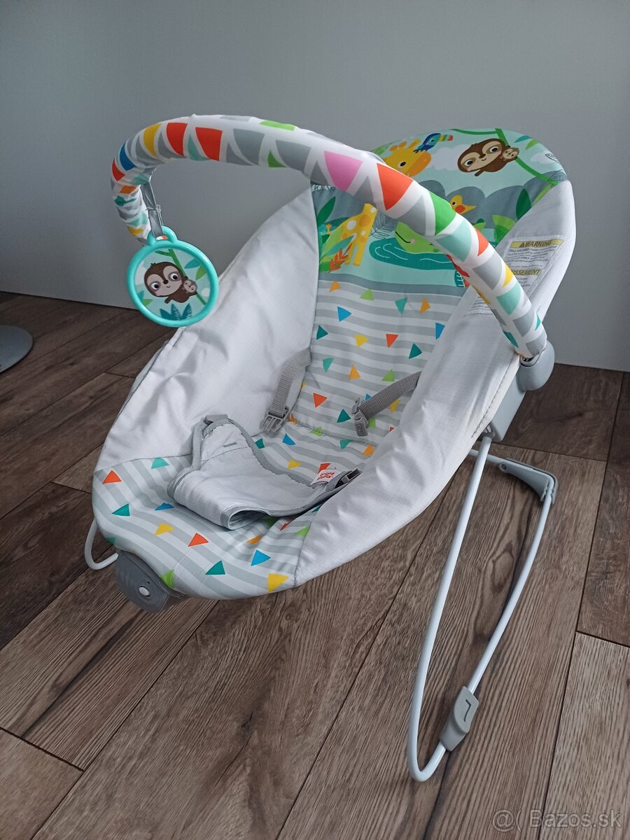 Detské hojdacie kreslo.