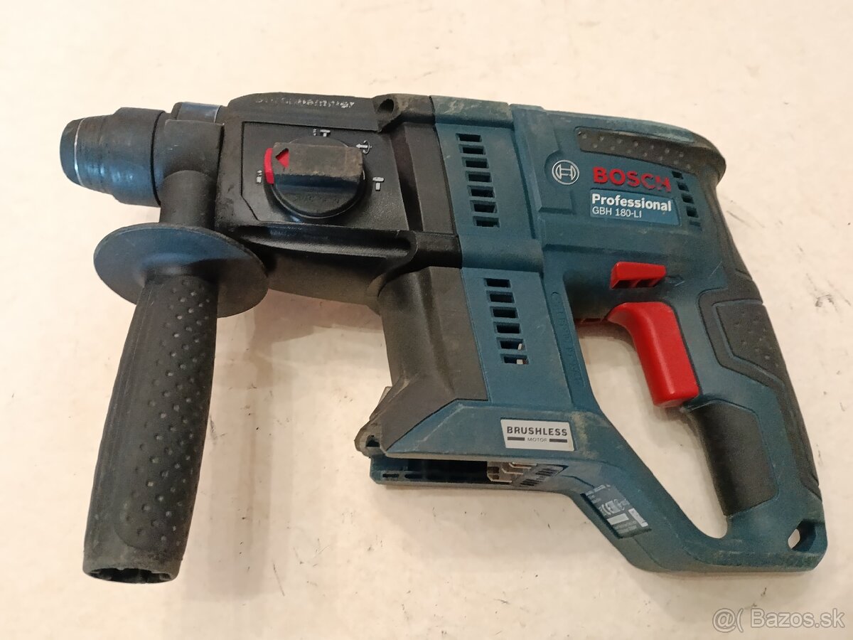 Bosch 18V vŕtacie kladivo