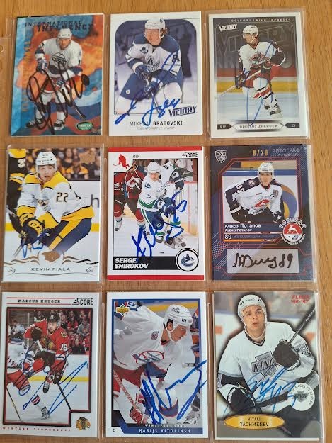 Hokejove karty,kartičky.. autogramy..