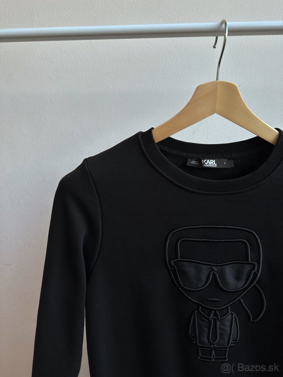 Karl Lagerfeld čierny sveter