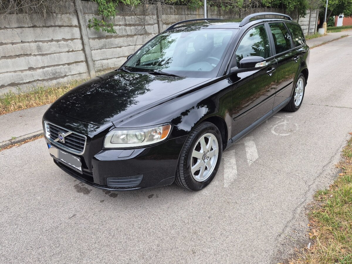 Predám Volvo v50 1.6 TDI 80kw r.v 2008/10