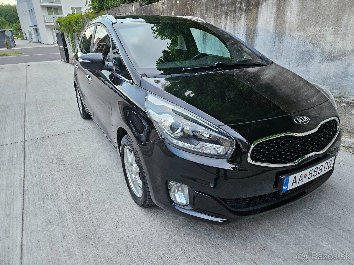 Kia Carens 1.7 CRDi EX 7 miestne