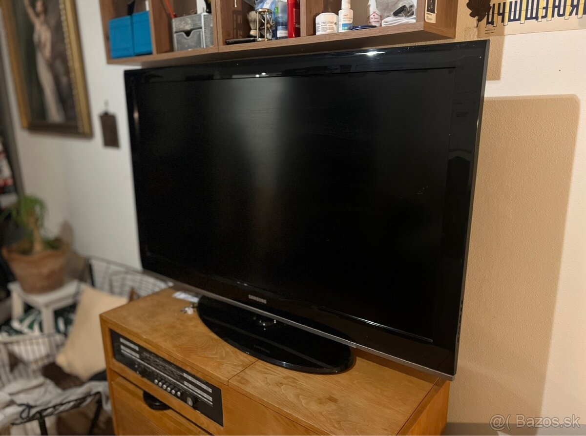 Samsung 106cm televízor