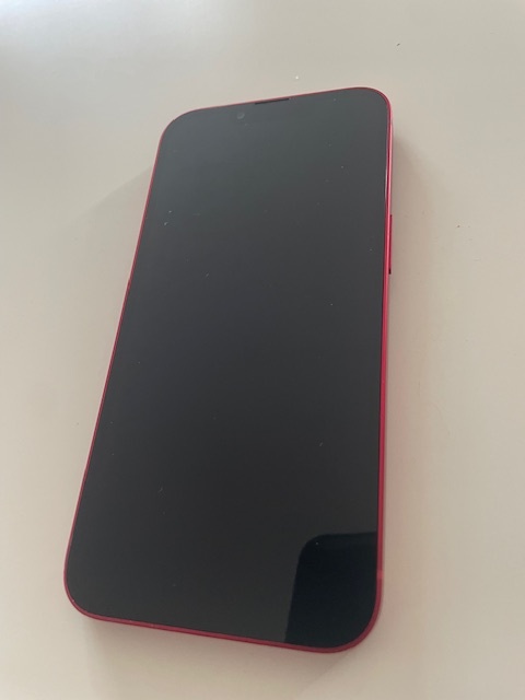 Krásny Iphone 13 512GB batéria 100 percent