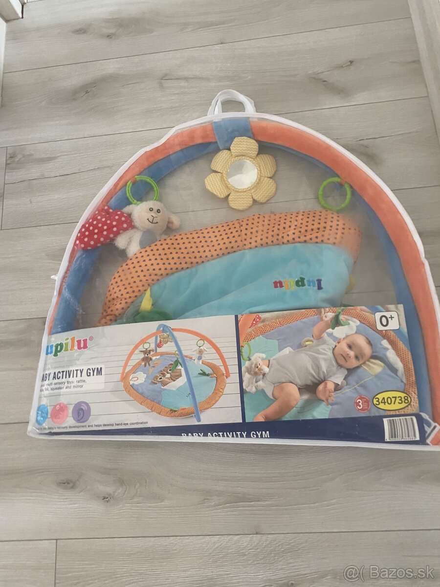 Detska hracia podlozka s hrazdickou