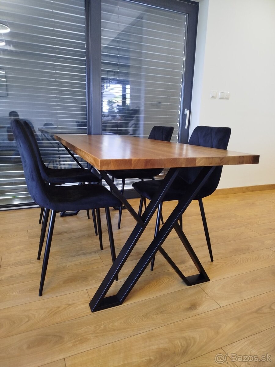 Stolové kovové podnože čierne 2 ks